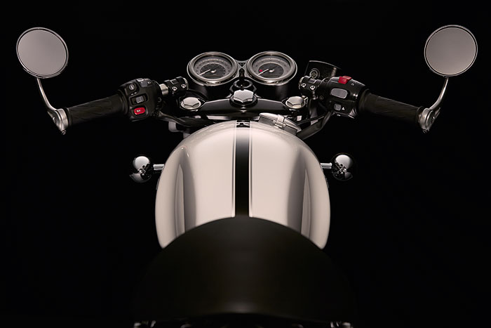 2016 Triumph Thruxton 1200 