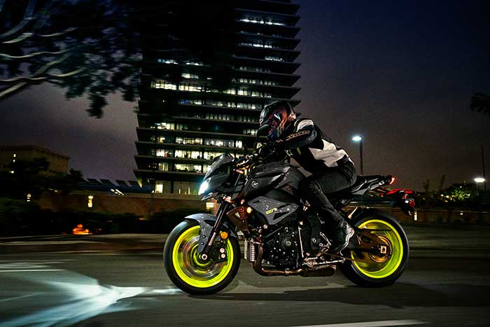 2017 Yamaha FZ-10