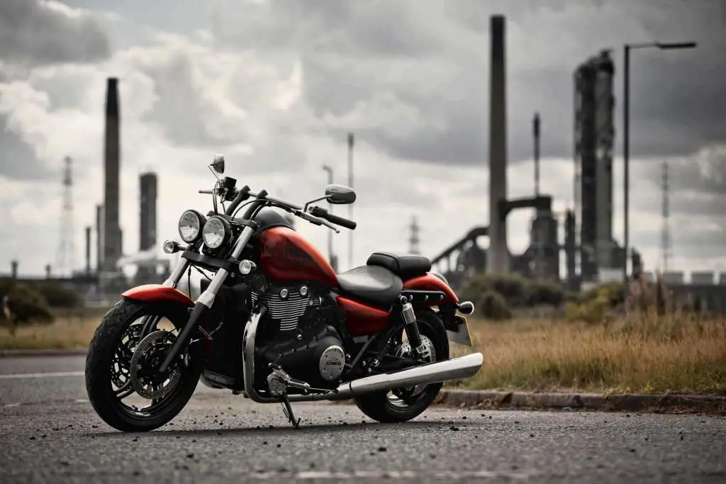 2018 Triumph Thunderbird Storm