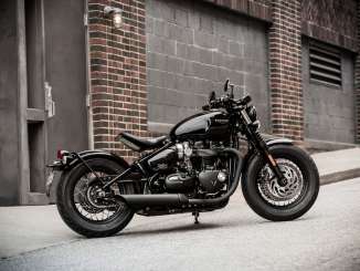 2018 Triumph Bonneville Bobber Black