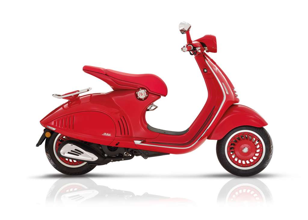 2018 Vespa 946 Red