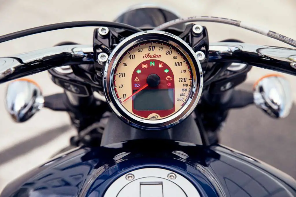 2019-Indian-Scout