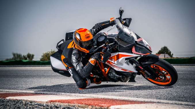 2019-KTM-1290-Super-Duke-GT2 2019 KTM 1290 Super Duke GT
