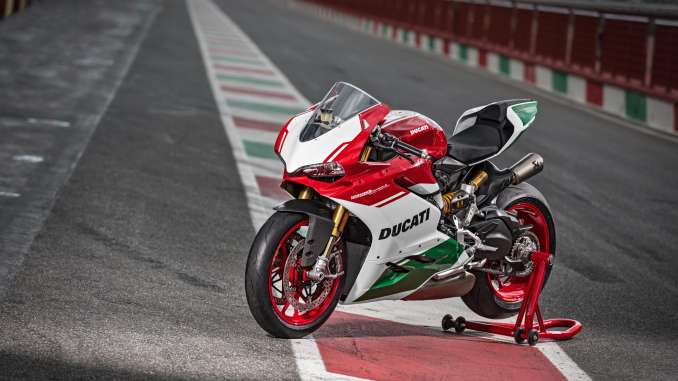 2019-Ducati-1299-Panigale-R-Final-Edition4 2019 Ducati 1299 Panigale R Final Edition