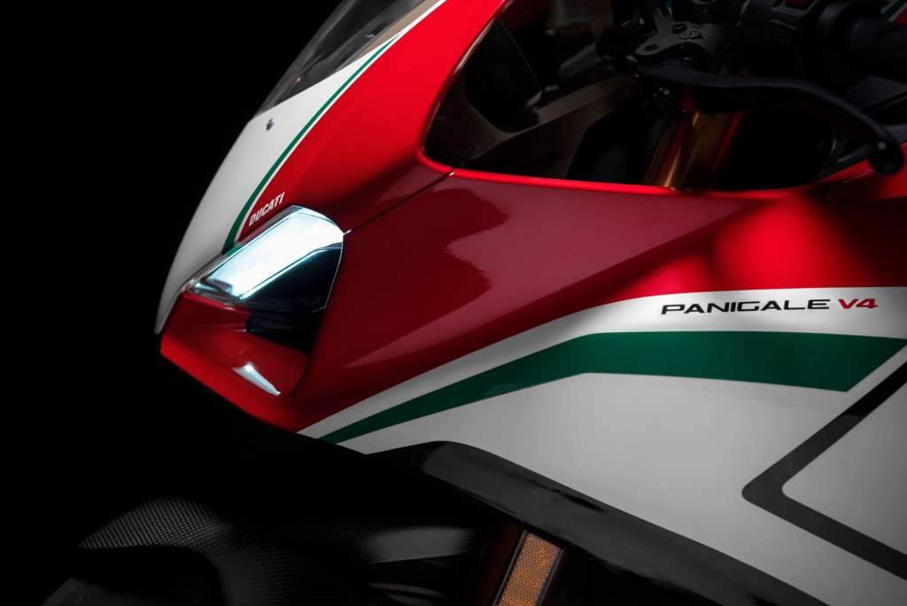 2019 Ducati Panigale V4 Speciale