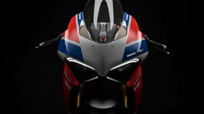2019 Ducati Panigale V4S Course