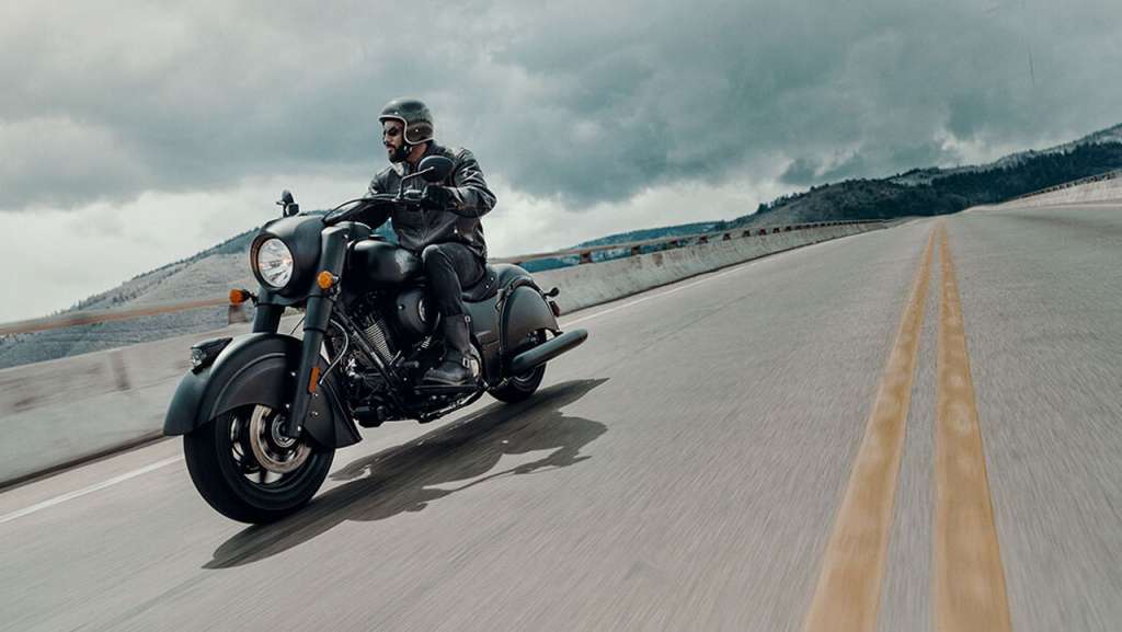 2019 Indian Chieftain Dark Horse 3