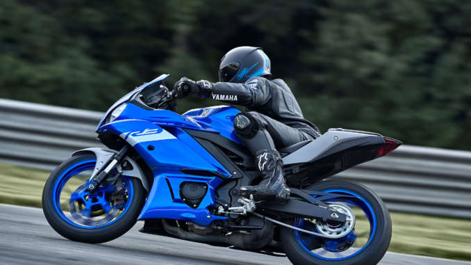2020-Yamaha-YZF-R3b 2020 Yamaha YZF-R3