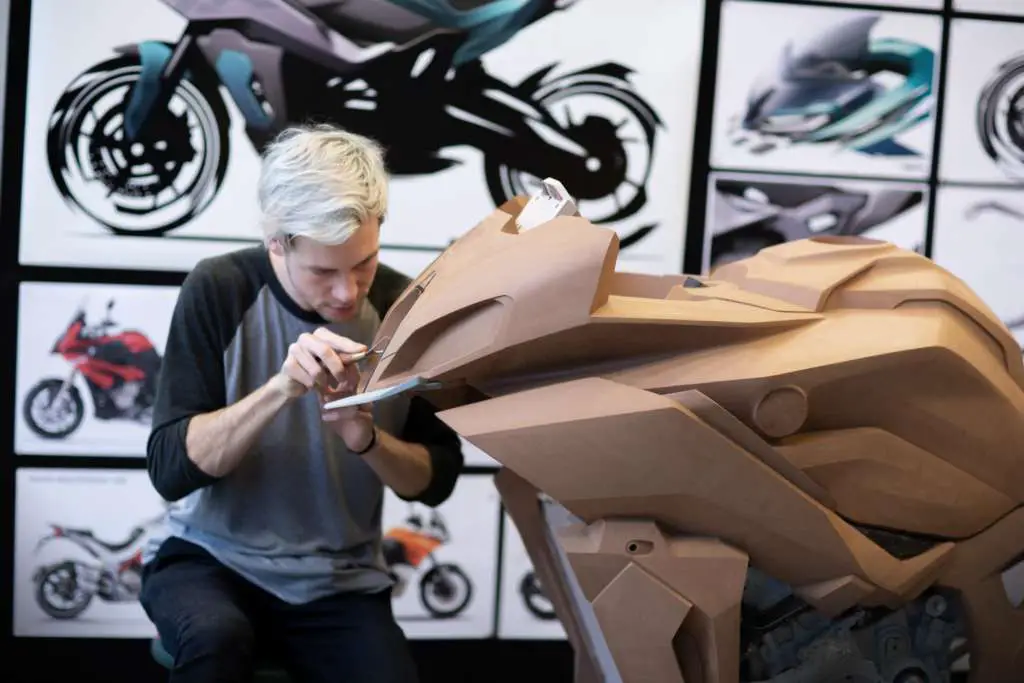 2020 BMW S1000XR