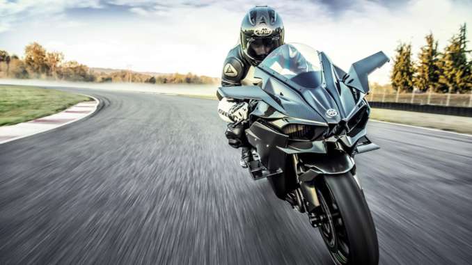 2020-Kawasaki-Ninja-H2R1 2020 Kawasaki Ninja H2R