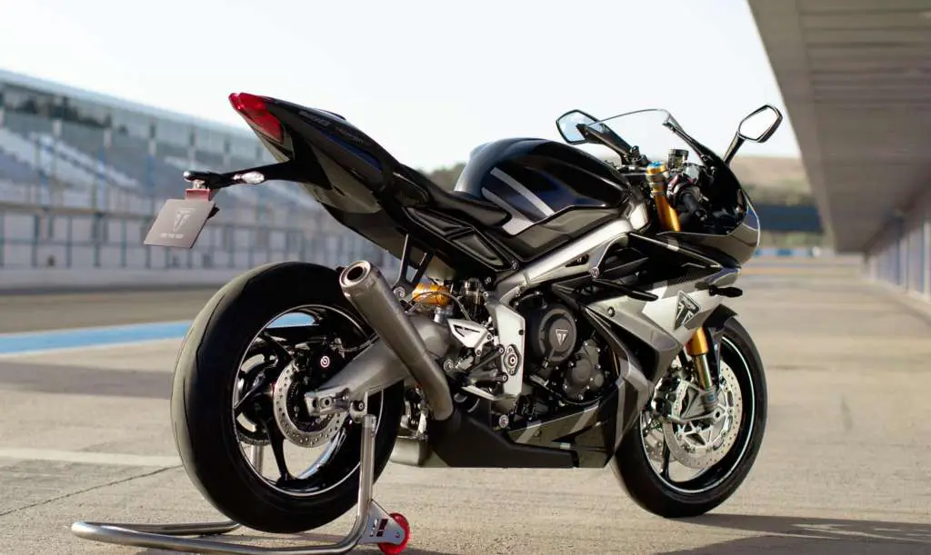 2020 Triumph Daytona Moto2 765
