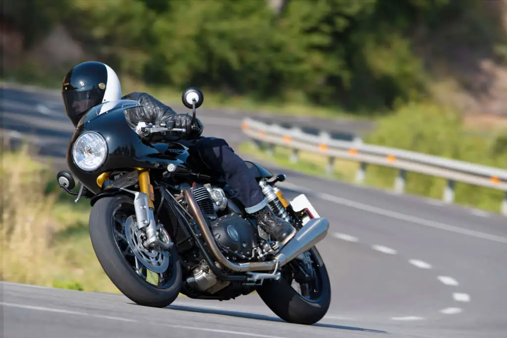 2020 Triumph Thruxton 1200RS