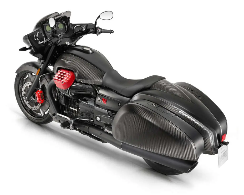 2020 Moto Guzzi MGX-21