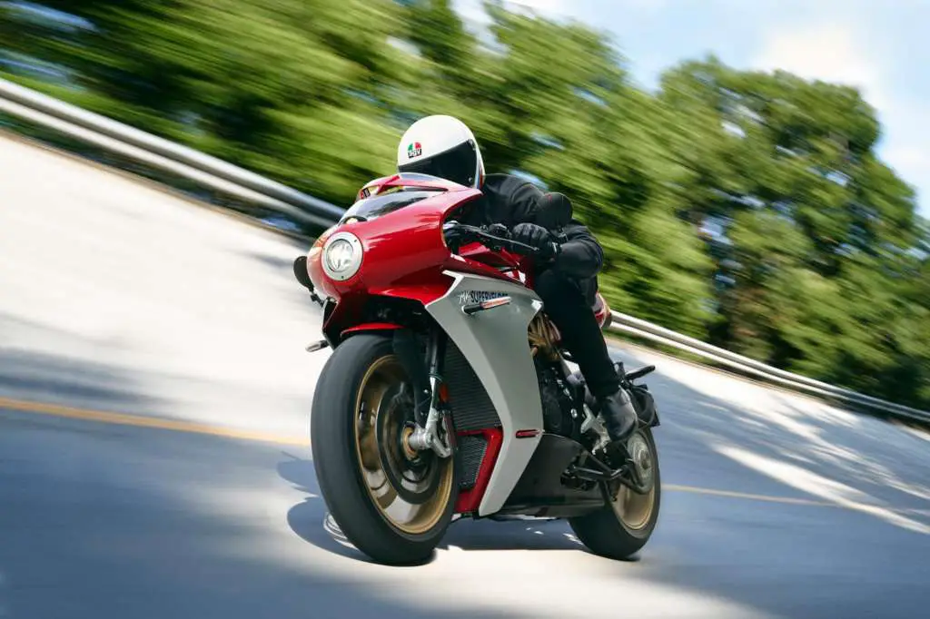 2021 MV Agusta Superveloce 800