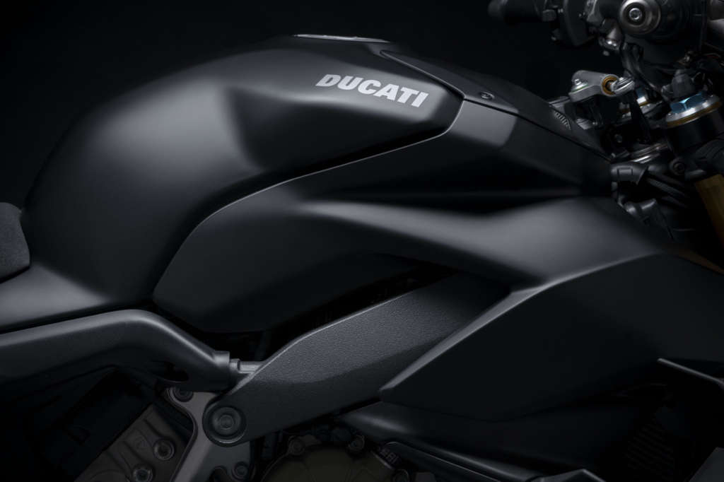 2021 Ducati Streetfighter V4S
