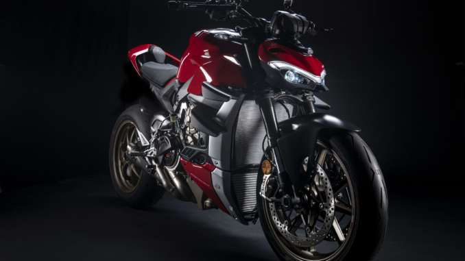 2021-Ducati-Streetfighter-V4d 2021 Ducati Streetfighter V4
