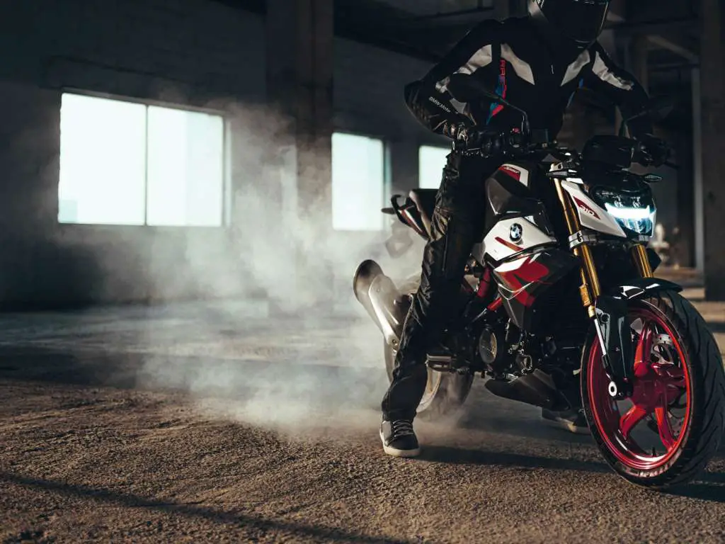 2021 BMW G310R