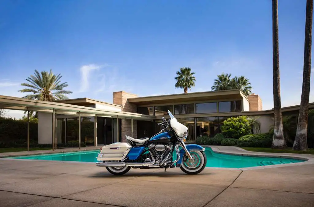2021 Harley-Davidson Electra Glide Revival