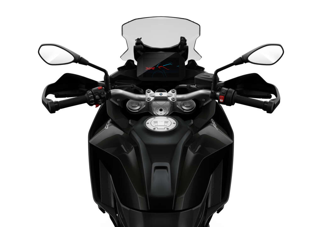 2022 BMW F900XR