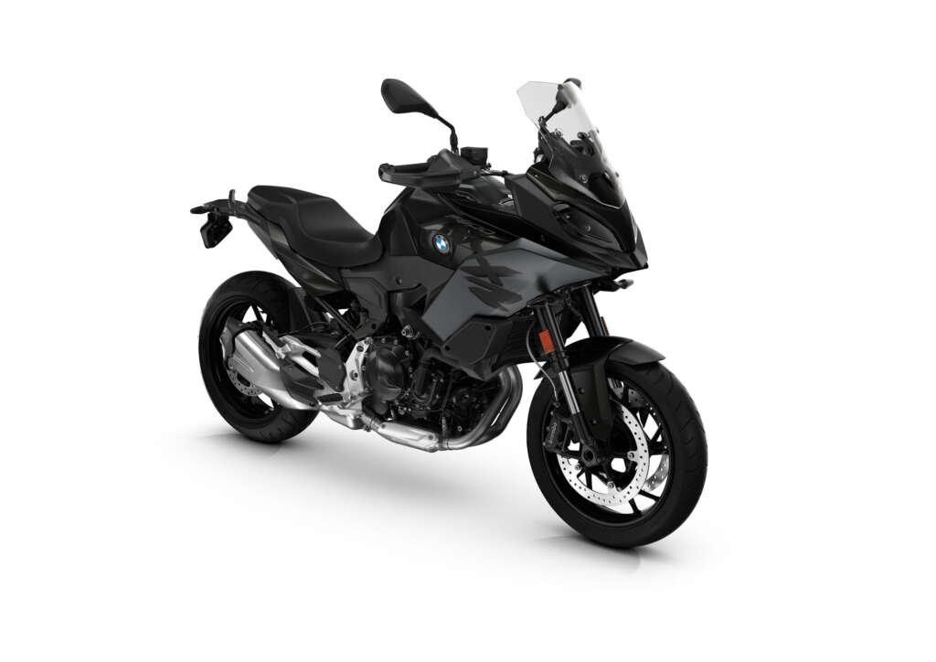 2022 BMW F900XR