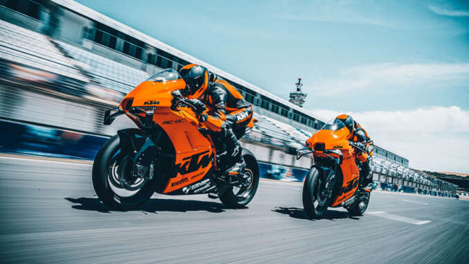 2022-KTM-RC8C5 2022 KTM RC8C