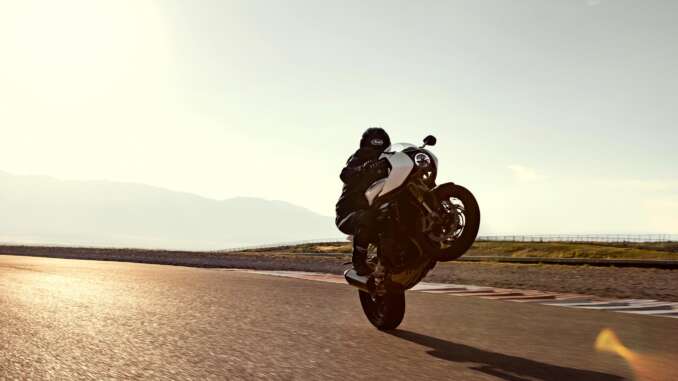 2022-Triumph-Speed-Triple-1200-RR6 2022 Triumph Speed Triple 1200 RR