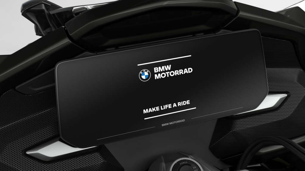2022 BMW K1600B