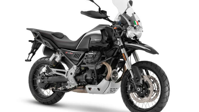2022 Moto Guzzi V85 TT Guardia d'Onore