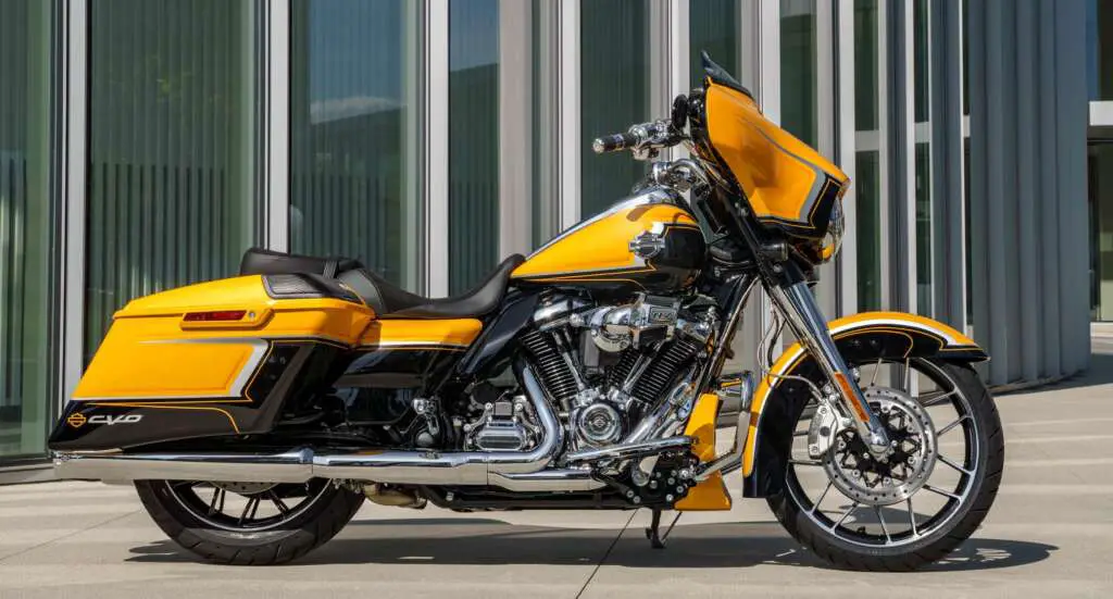 2022 Harley-Davidson CVO Street Glide