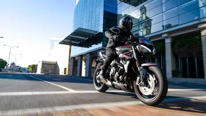 2022-Triumph-Street-Triple-RS5 2022 Triumph Street Triple RS