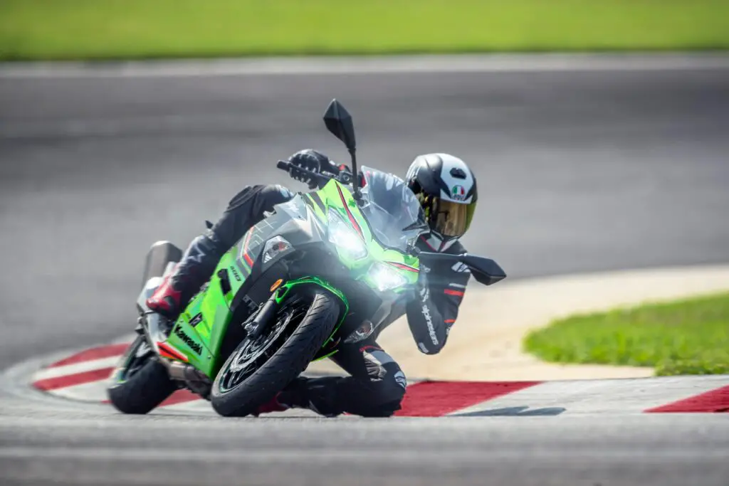 2023 Kawasaki Ninja 400 ABS KRT