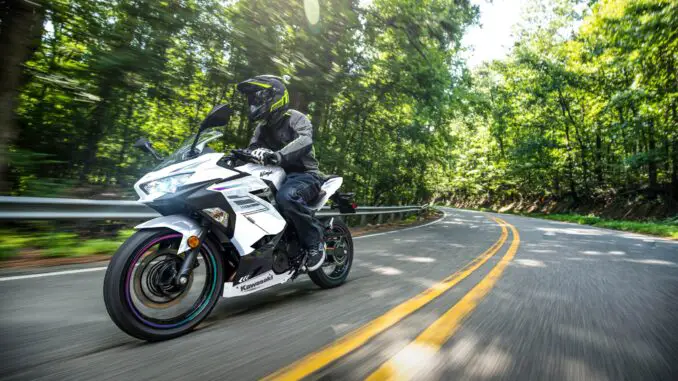 2023-Kawasaki-Ninja-400-ABS7 2023 Kawasaki Ninja 400 ABS
