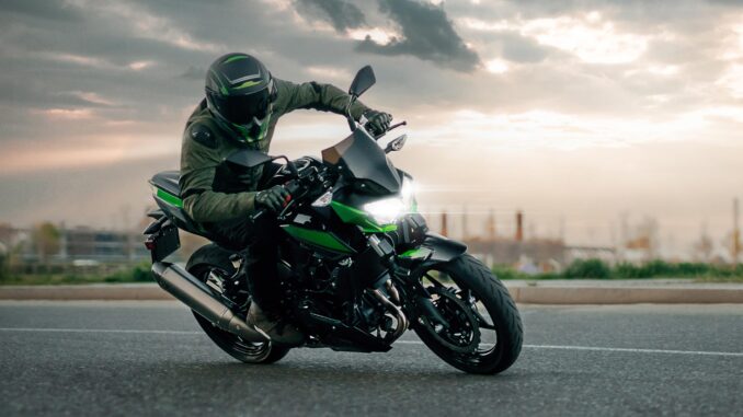 2023-Kawasaki-Z400-ABS5 2023 Kawasaki Z400 ABS