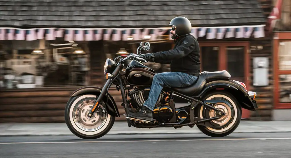 2023 Kawasaki Vulcan 900 Classic