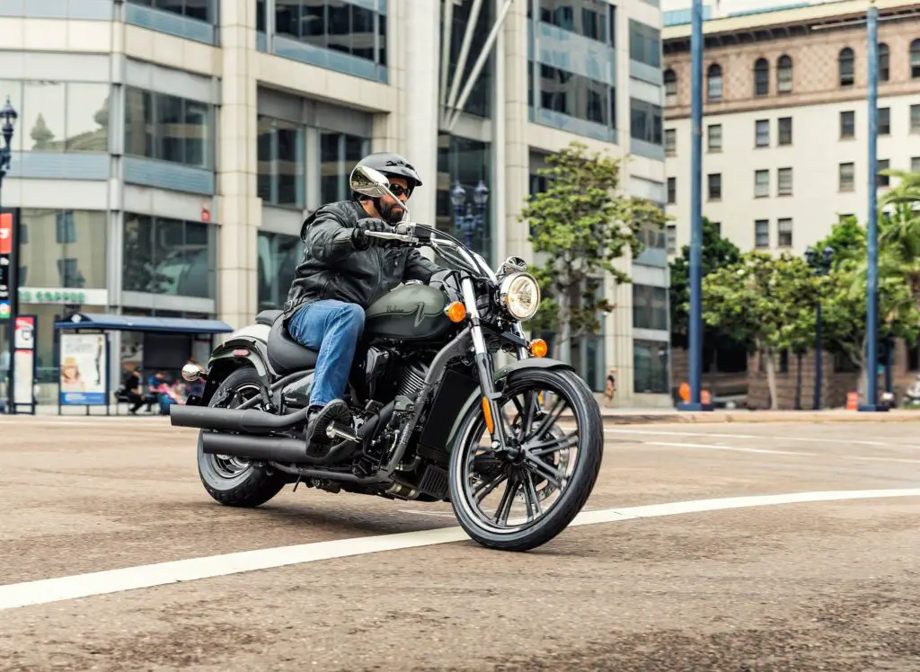 2023 Kawasaki Vulcan 900 Custom