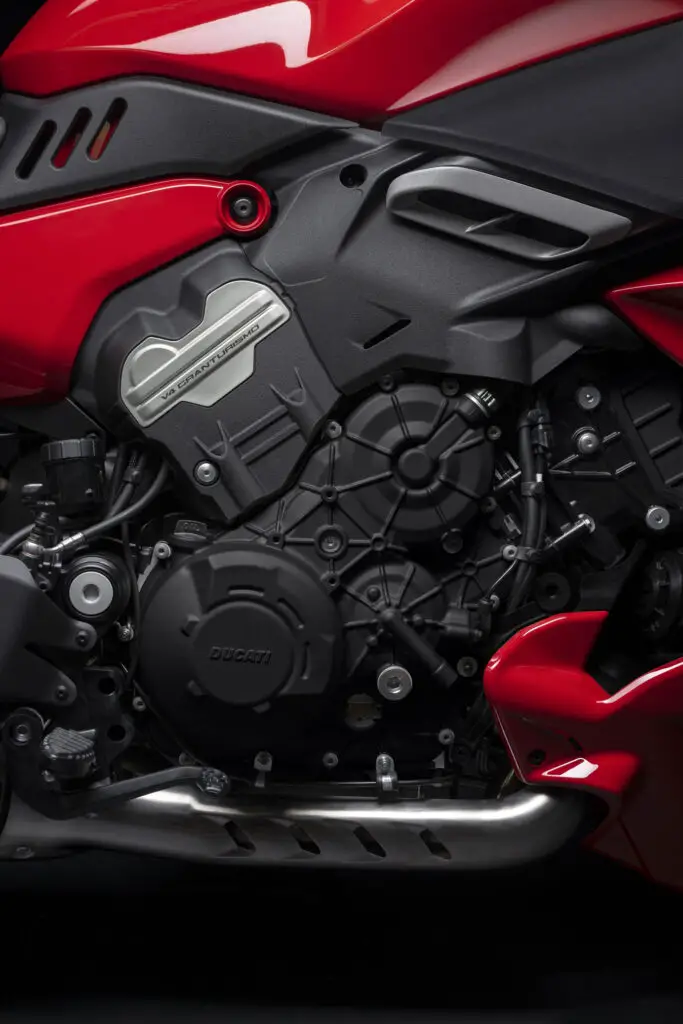 2023 Ducati Diavel V4
