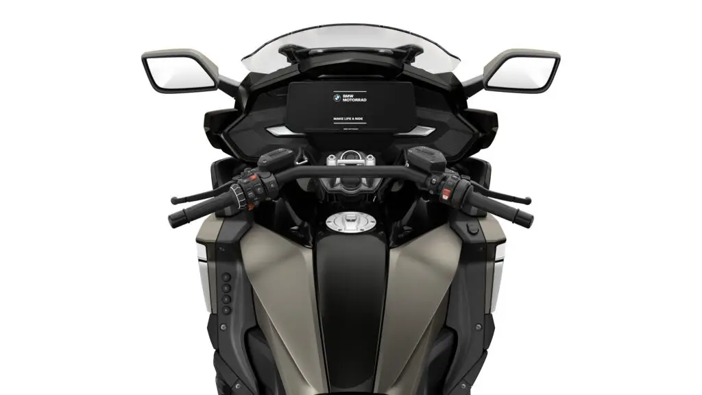 2023 BMW K1600B