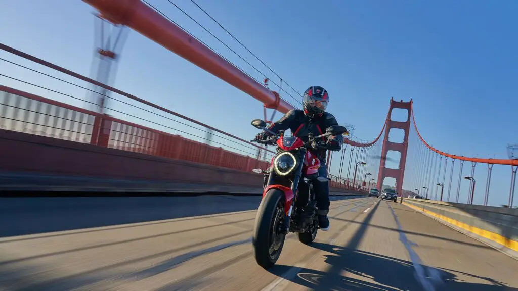 2023 Ducati Monster Plus
