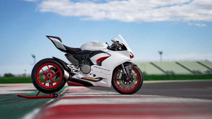 2023-Ducati-Panigale-V2c 2023 Ducati Panigale V2
