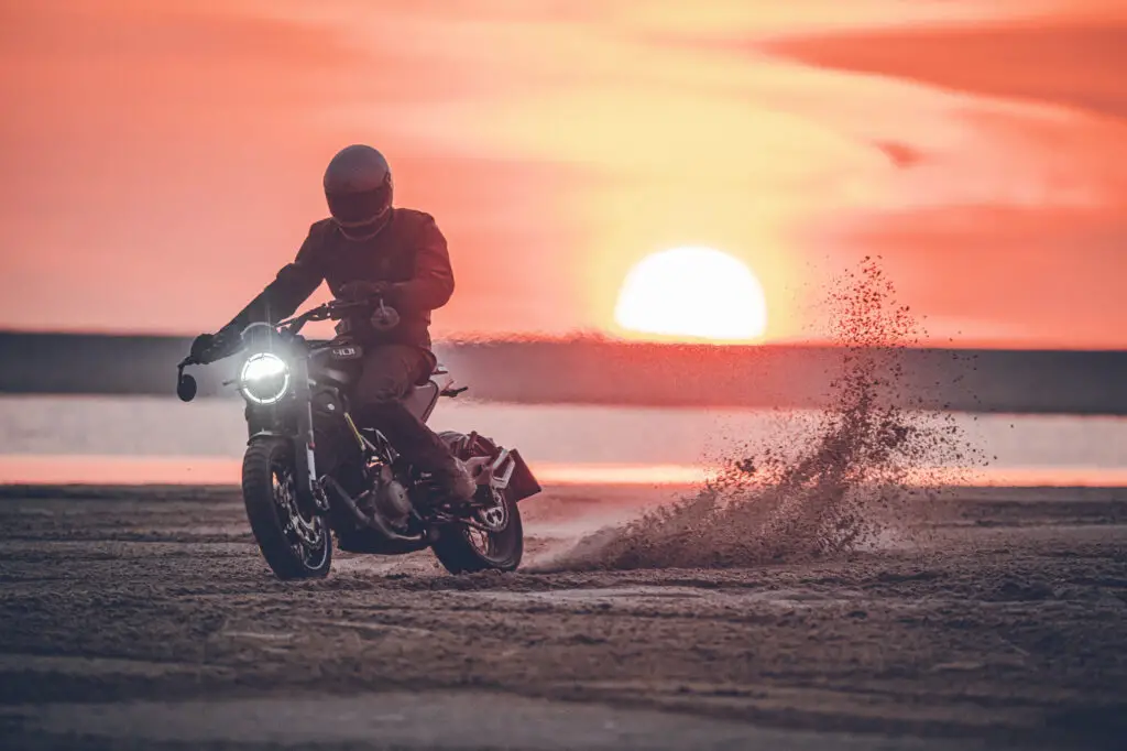 2023 Husqvarna Svartpilen 401