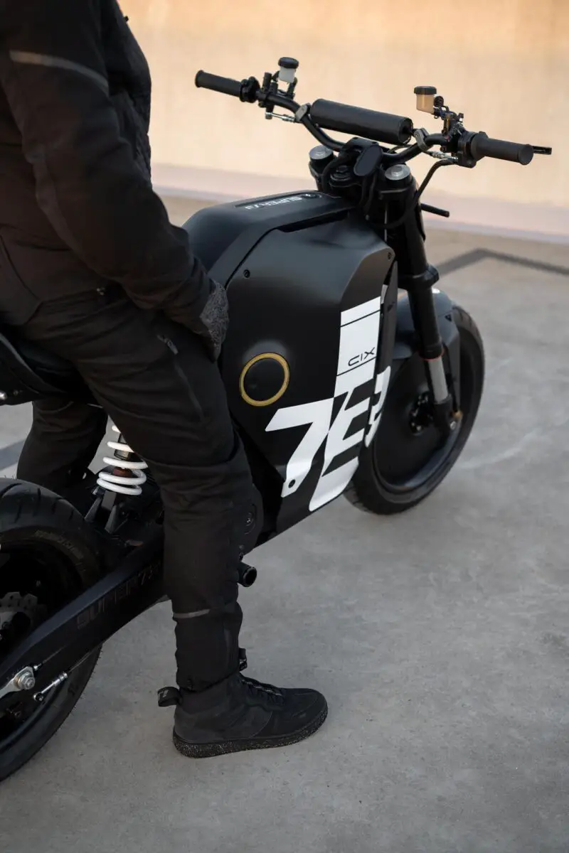 2023 Super73 C1X