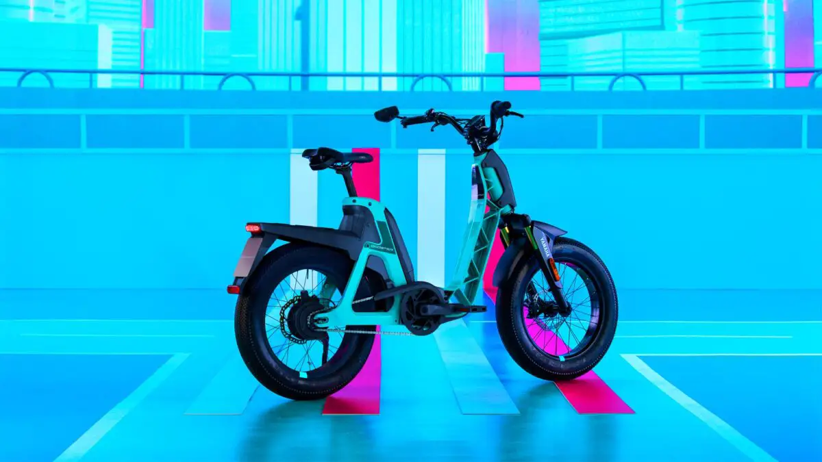 2023 Yamaha BOOSTER