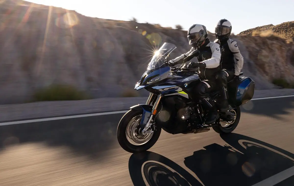 2024 BMW S1000XR