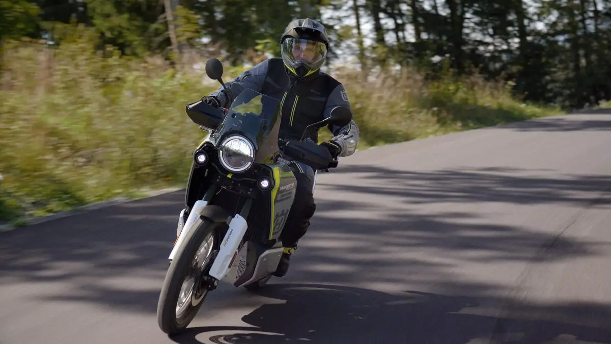 2024 Husqvarna Norden 901