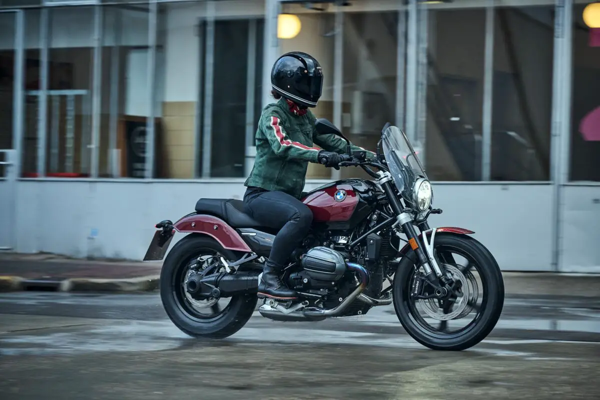 2024 BMW R12
