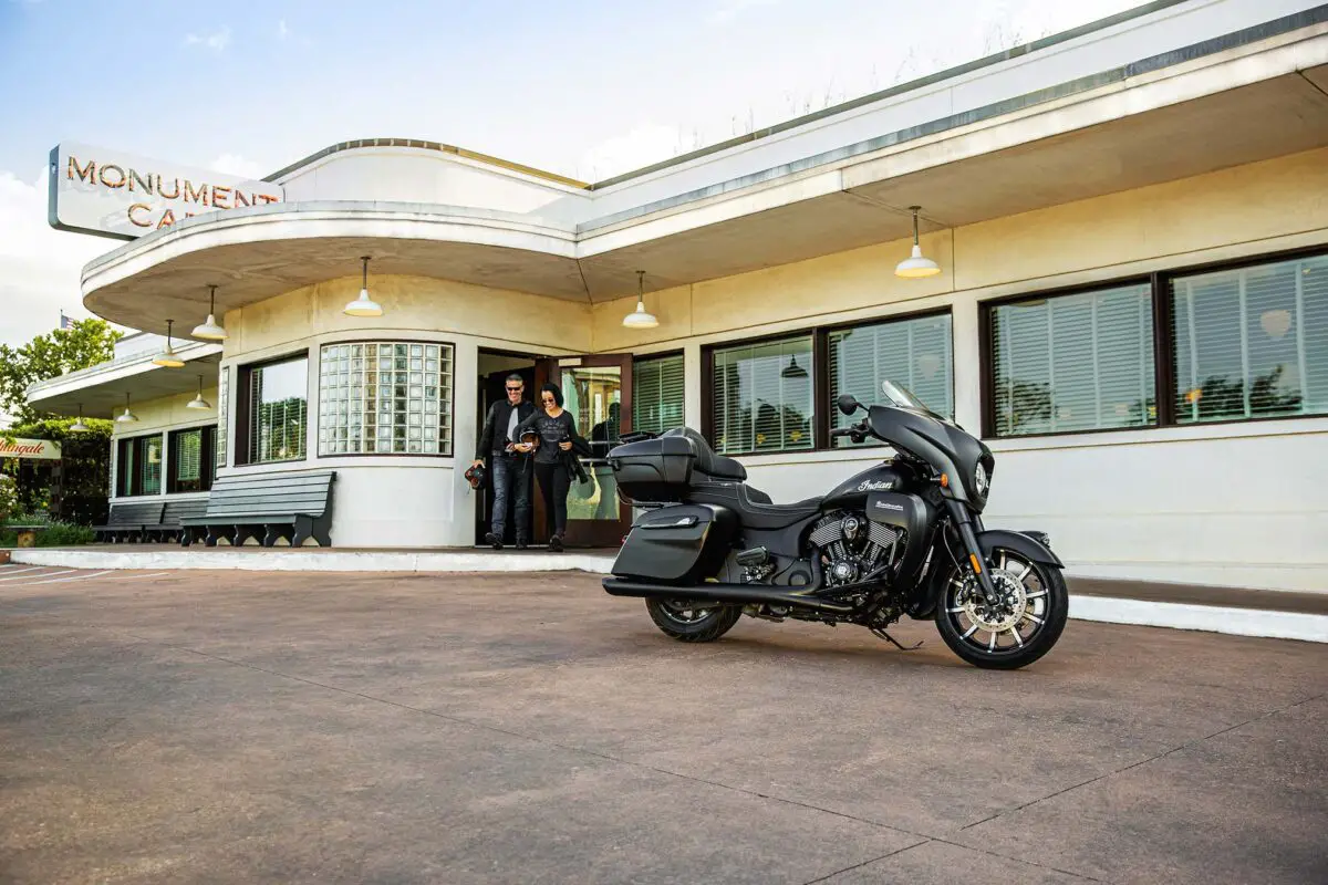 2024 Indian Roadmaster Dark Horse