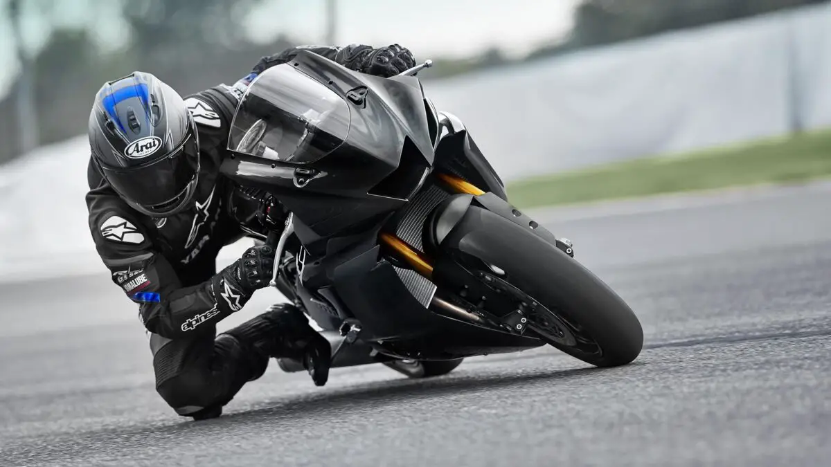 2024 Yamaha YZF-R6 Race