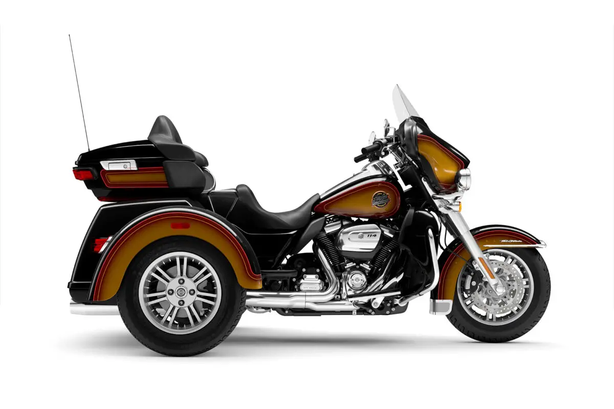 2024 Harley-Davidson Tri Glide Ultra Tobacco Fade
