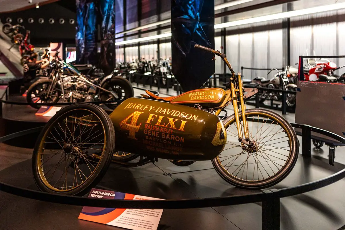 Inspiration Friday: Harley-Davidson Museum & Mama Tried Celebration