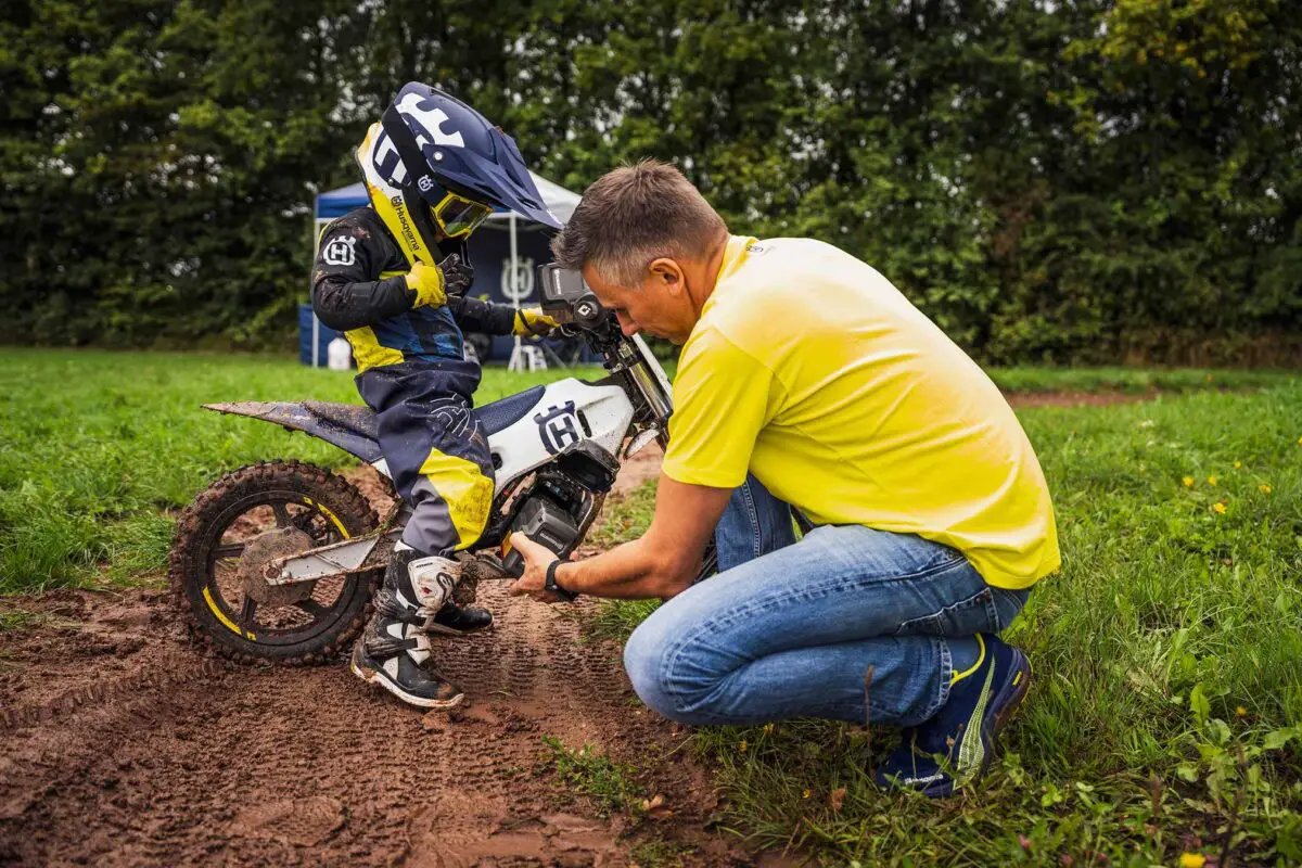 2025 Husqvarna EE2